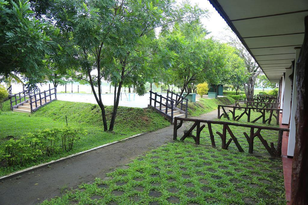 วิลา ซาฟารี Hotel ทิซซามาฮารามา ภายนอก รูปภาพ